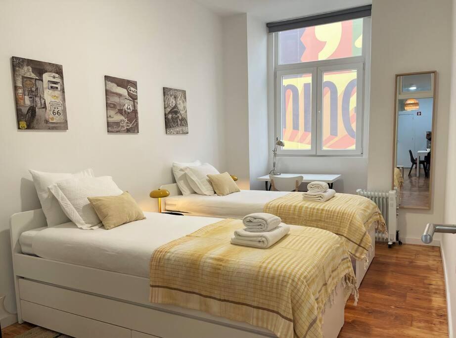 Sj2dee Heart Of Baixa New Air Conditioning Spacious 2 Apts 4br2ba Apartment Lissabon